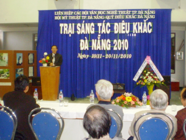 Opening the Danang Sculpture Camp 2010